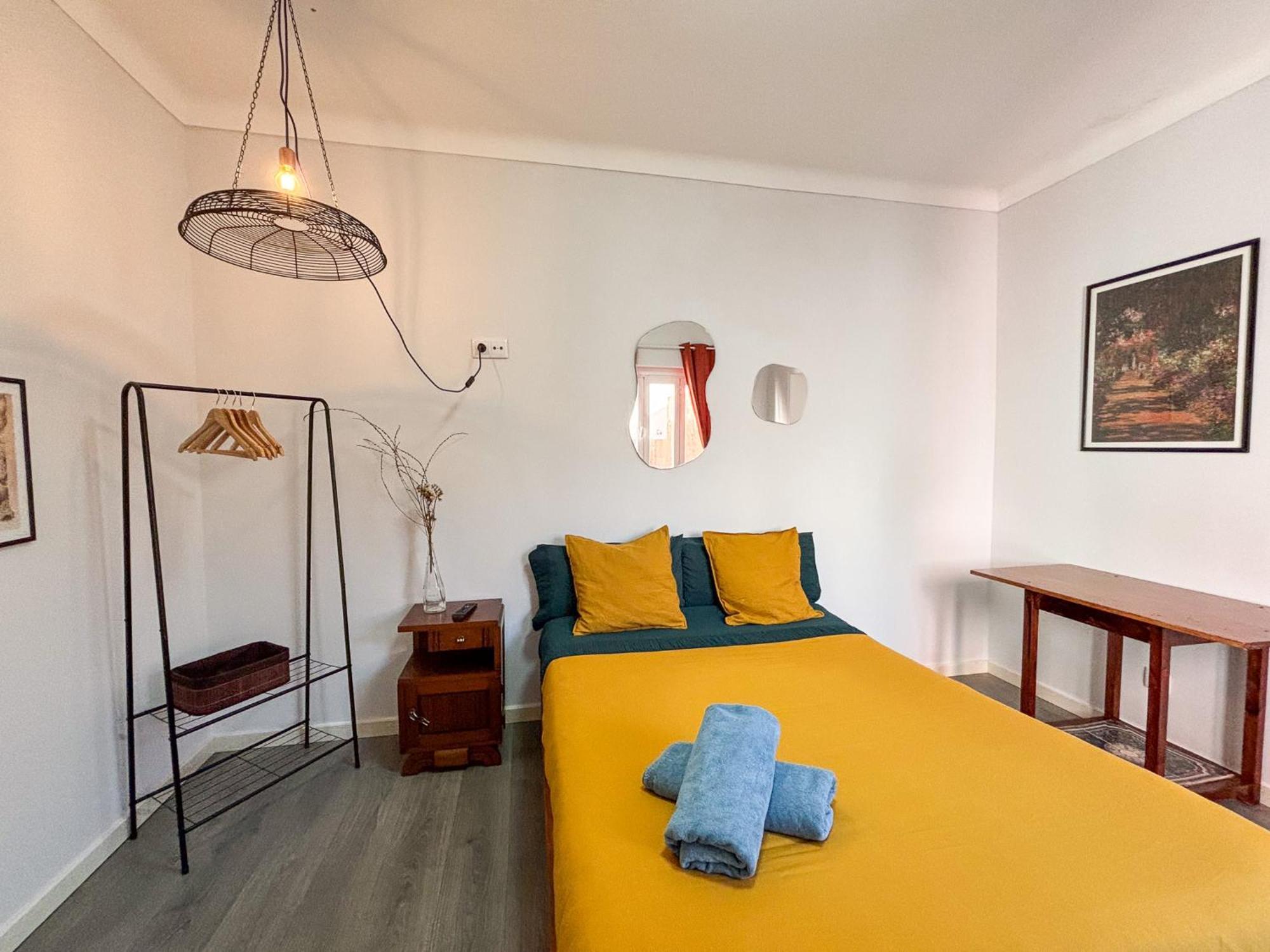 Aquarela Do Tejo Guesthouse فيلا فرانكا دي شيرا المظهر الخارجي الصورة