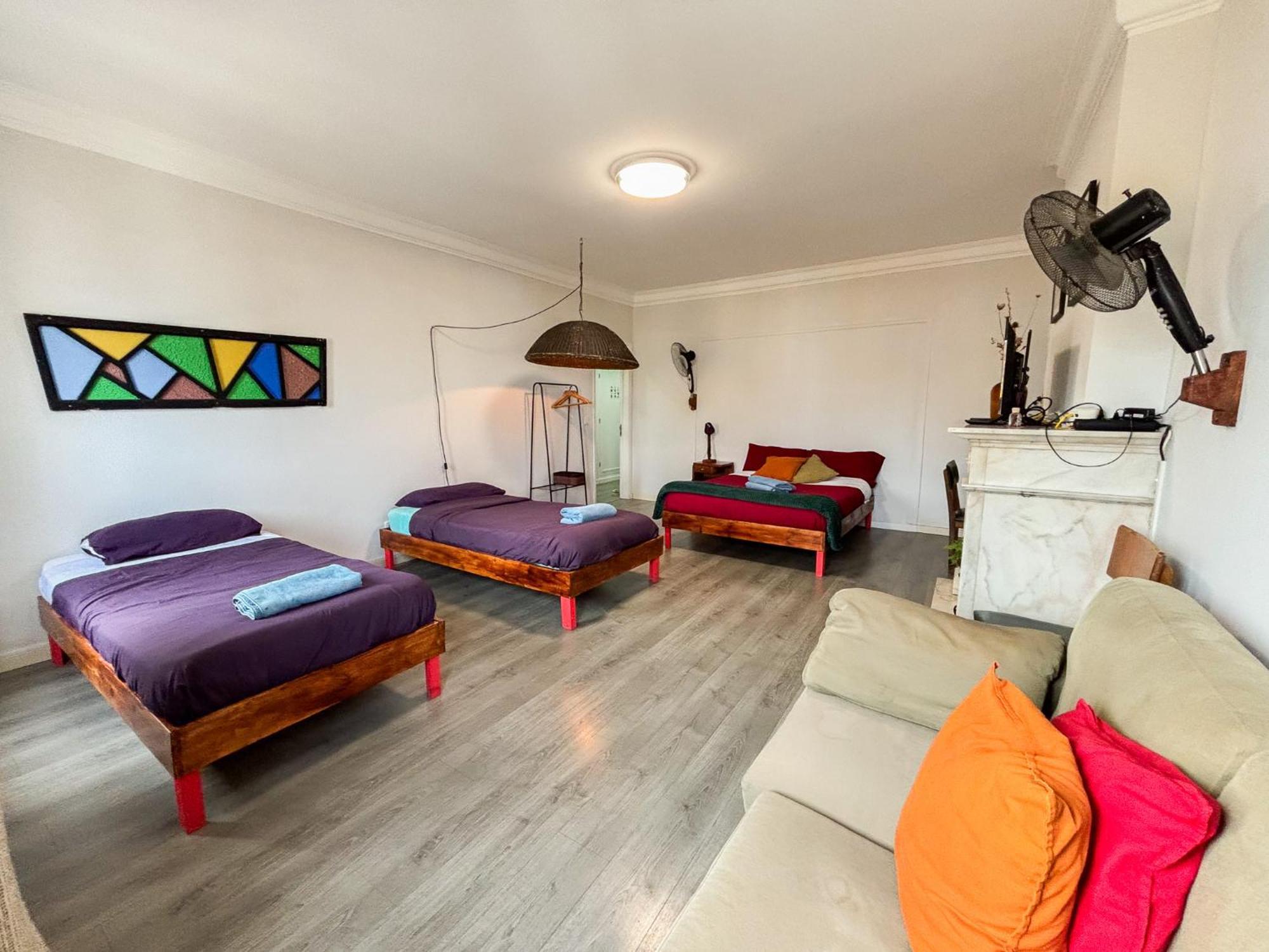 Aquarela Do Tejo Guesthouse فيلا فرانكا دي شيرا المظهر الخارجي الصورة