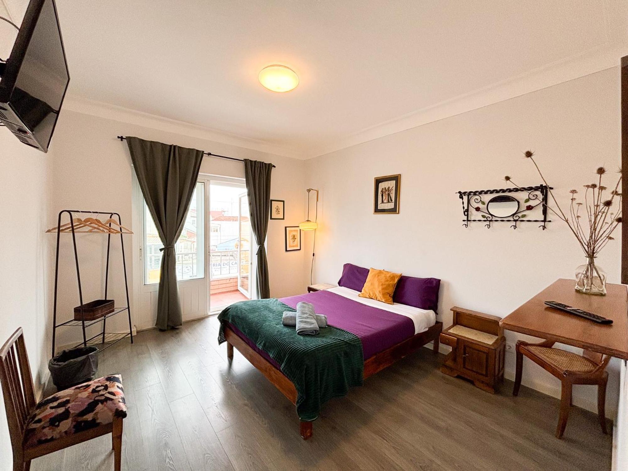 Aquarela Do Tejo Guesthouse فيلا فرانكا دي شيرا المظهر الخارجي الصورة